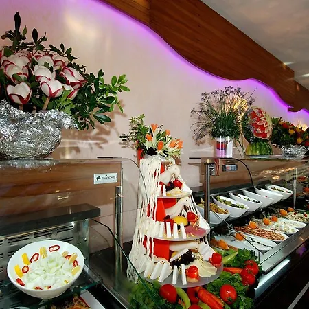 Hotel Grand Zaman 4*