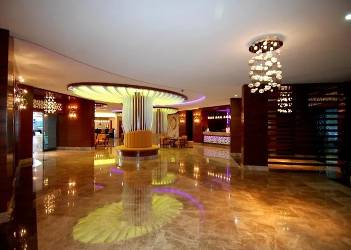 فندق Grand Zaman 4*
