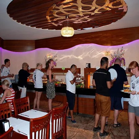 Grand Zaman 4* אלאניה