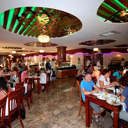 מלון Grand Zaman 4*