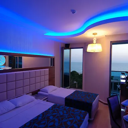 Hotell Grand Zaman 4*